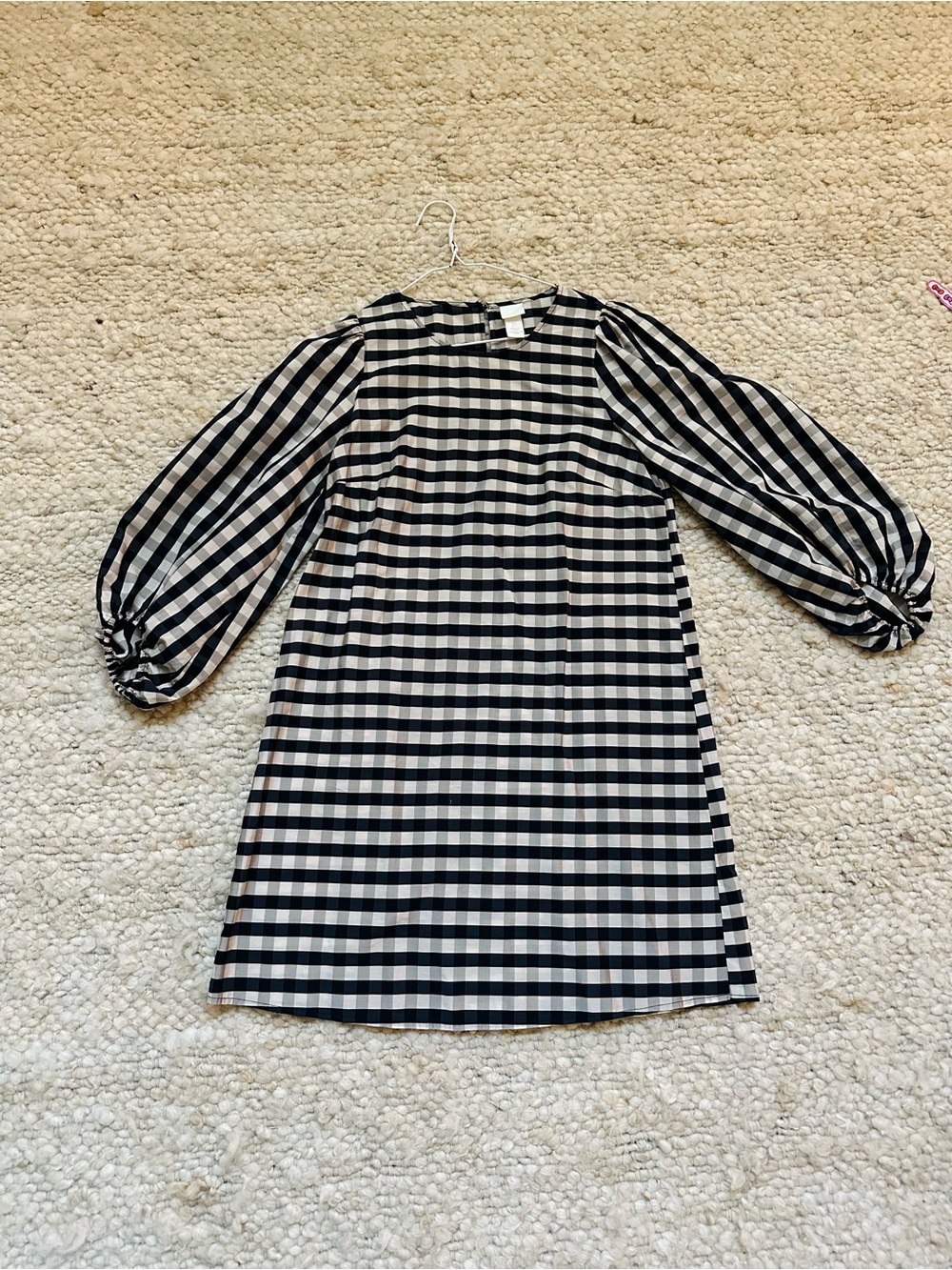 H&M Black and White Gingham Puff-Sleeve Casual Dress Like new Worn just once